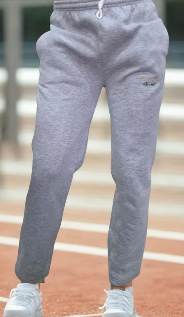 PANTALON GRIS RECTO FRIZADO CON LOGO