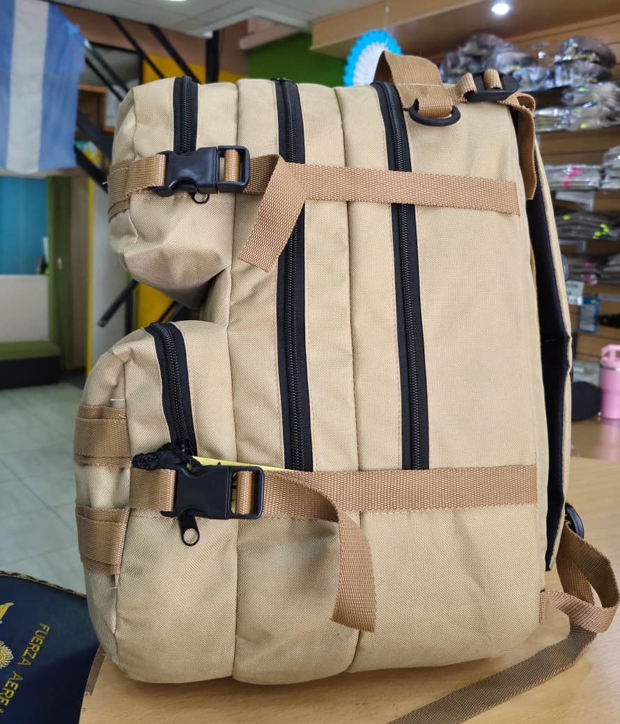 MOCHILA TIPO CAMEL