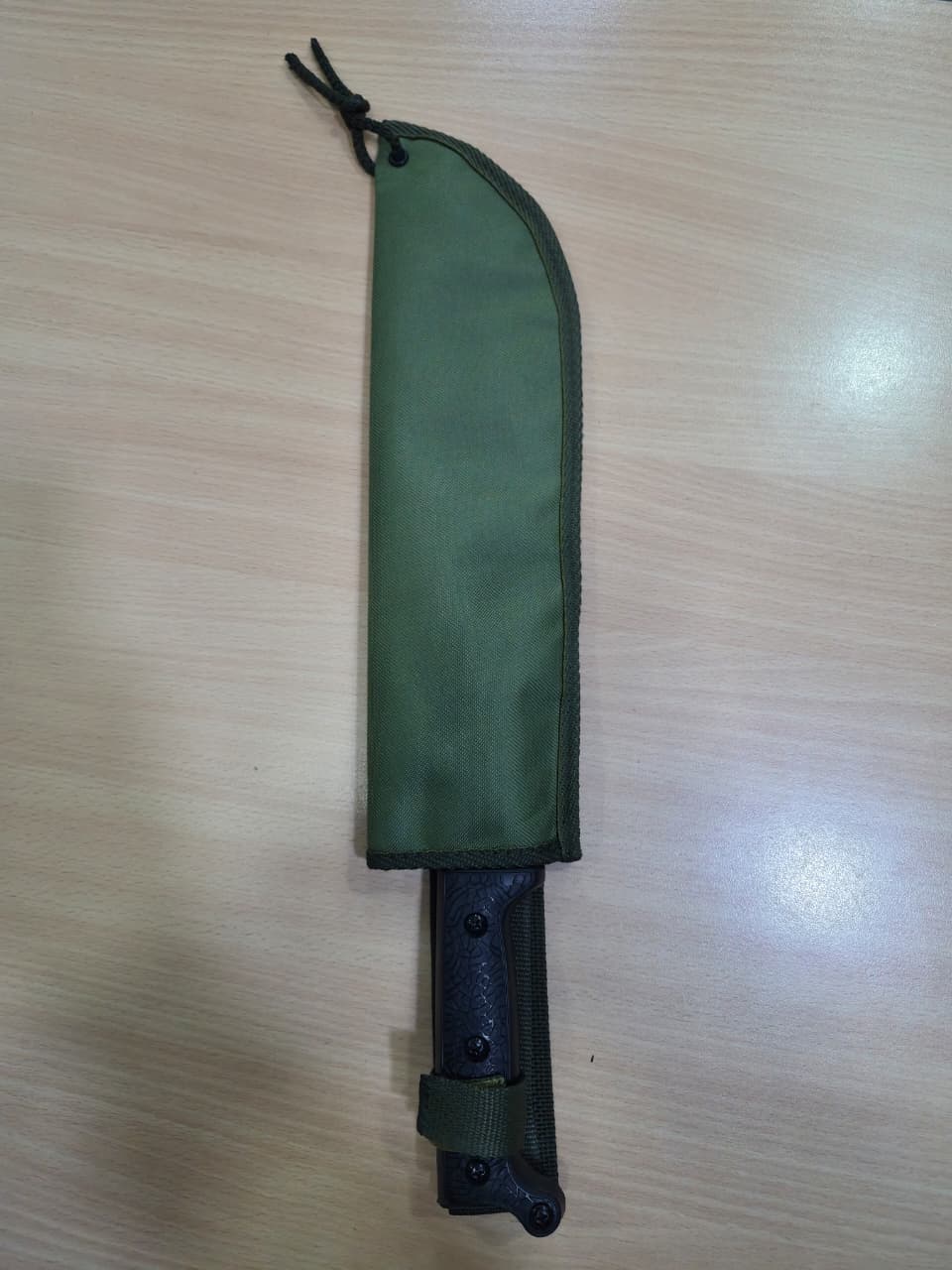 MACHETE 12'' PIT BUILD CON FUNDA