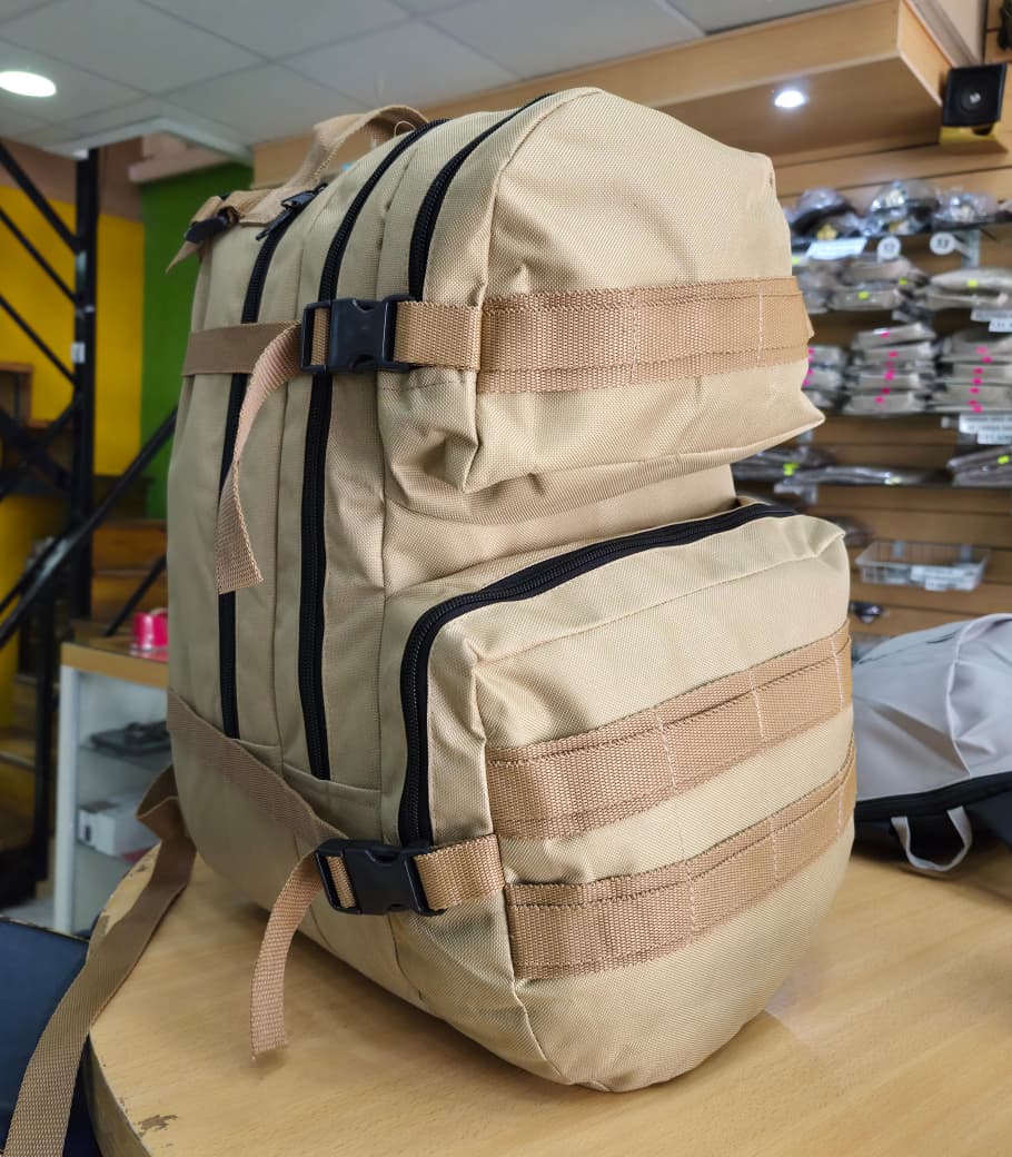 MOCHILA TIPO CAMEL