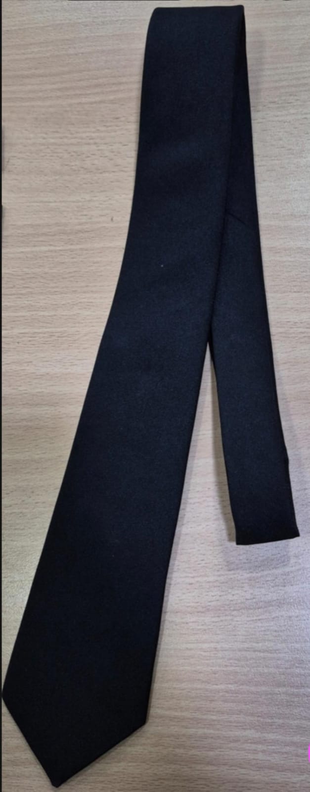 CORBATA NEGRA