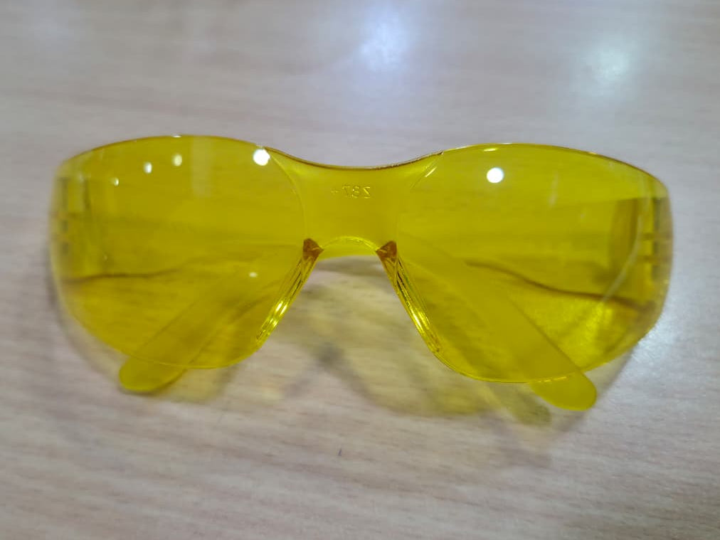 PROTECTOR VISUAL AMARILLO "900561"