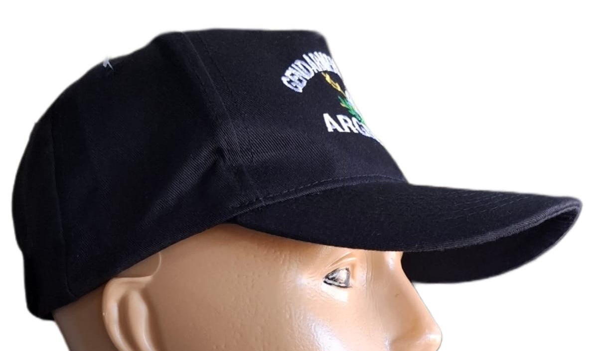 GORRA VERDE "GENDARMERIA NACIONAL ARGENTINA"