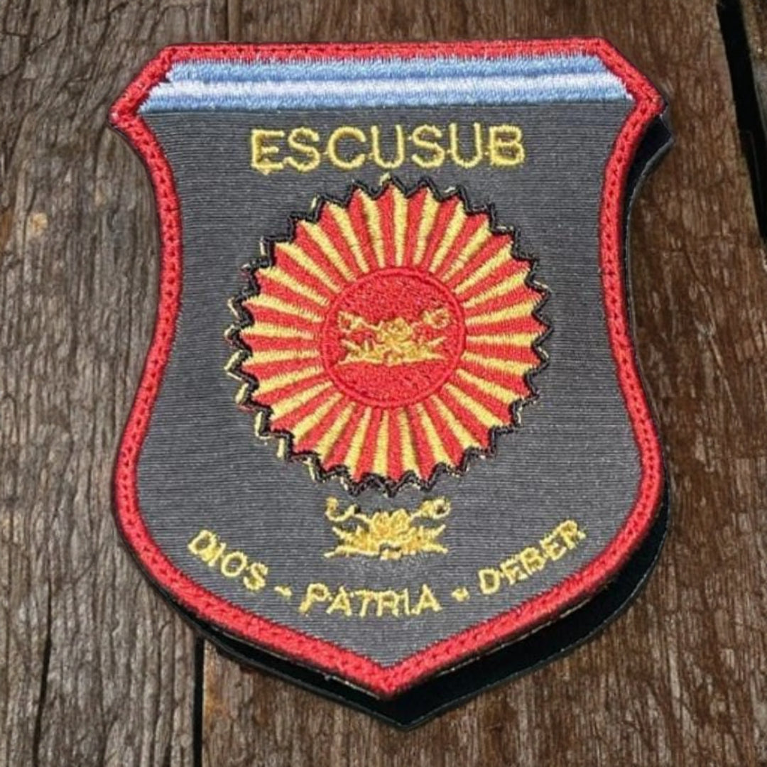 EMBLEMA ESCUSUB