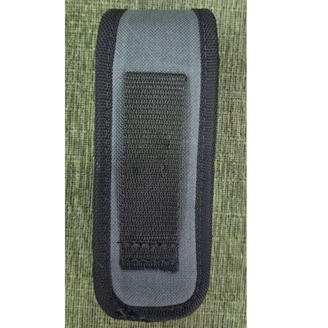PORTA LINTERNA MEDIANO VERDE