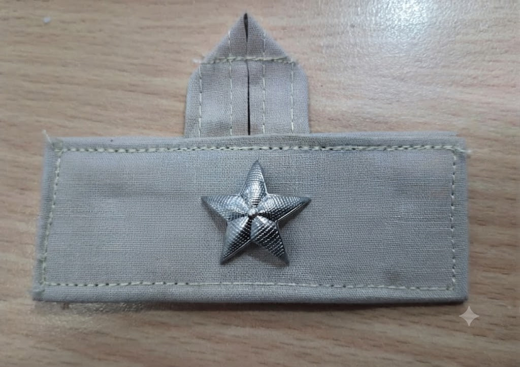 JERARQUIA PECTORAL COLGANTE GRIS ARENA OFICIAL